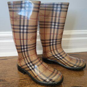 Burberry Rainboots SZ 37